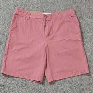 IZOD "Saltwater" Casual Cotton Chino Shorts; Salmon Color; Men Size 38 x 10.5